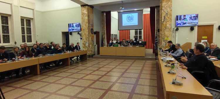 Δήμος Αγρινίου: εγκρίθηκε το Τεχνικό Πρόγραμμα του 2025