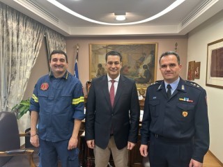 Αγρίνιο: Συνάντηση Γ. Παπαναστασίου με τον νέο Διοικητή  Πυροσβεστικών Υπηρεσιών Αιτωλοακαρνανίας  Πύραρχο  Ευστράτιο Πετράκη