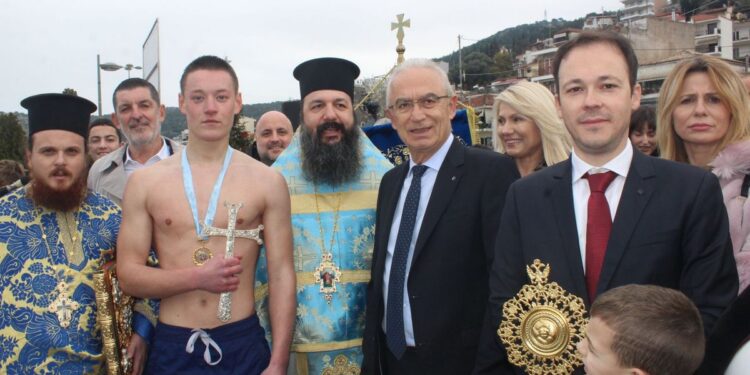 Με λαμπρότητα ο εορτασμός των Θεοφανίων στον Δήμο Αμφιλοχίας