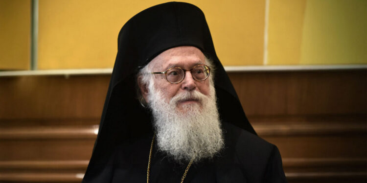 Πέθανε ο Αρχιεπίσκοπος Αλβανίας Αναστάσιος – Η ζωή και το μεγάλο έργο του