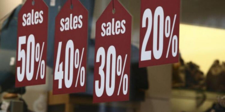 Ξεκινούν οι χειμερινές εκπτώσεις