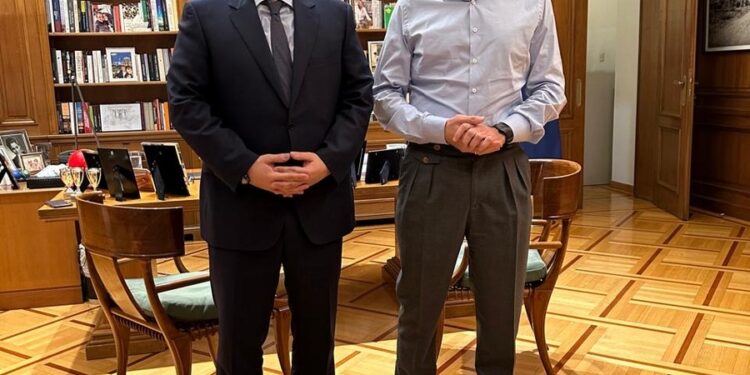 Συνάντηση Θ. Παπαθανάση με τον Κυριάκο Μητσοτάκη