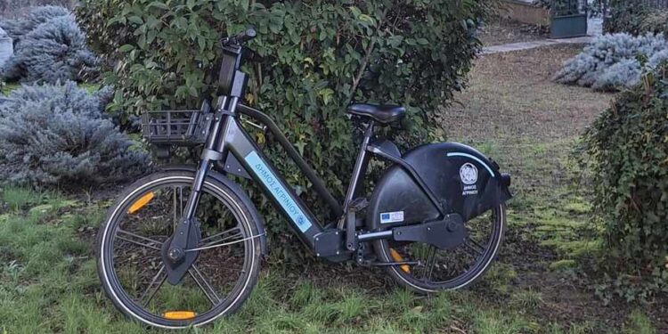Αγρίνιο: έρχονται τσουχτερά πρόστιμα για τους βανδαλισμούς στα ηλεκτρικά ποδήλατα