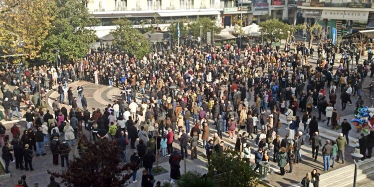 Οι συνταξιούχοι στην κινητοποίηση για τα Τέμπη