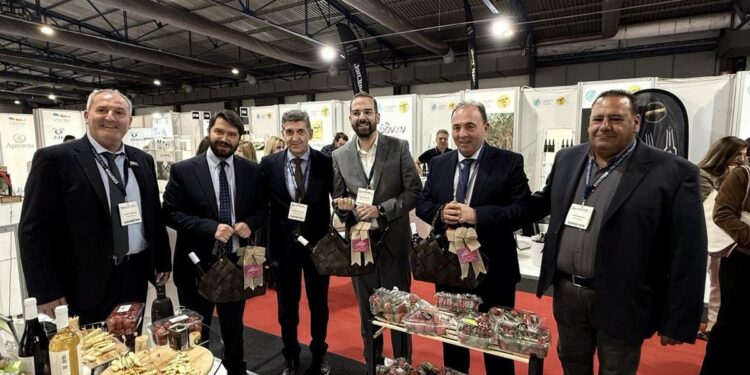 Δυναμική παρουσία της Περιφέρειας Δυτικής Ελλάδας στην ΕΞΠΟΤΡΟΦ 2024: Προβάλλοντας την «Ολυμπιακή Γη»