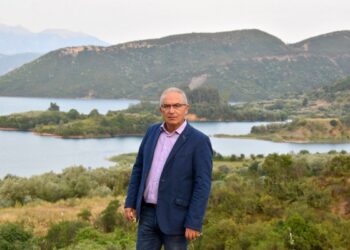 Αθ. Τορουνίδης: θα μας βρουν απέναντι στα πλωτά φωτοβολταϊκά στο δήμο Αμφιλοχίας