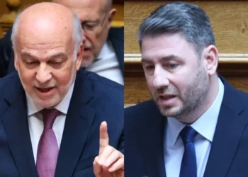 Πρόταση δυσπιστίας: «Σφαγή» στη Βουλή με Ανδρουλάκη και Φλωρίδη για το mail Τριαντόπουλου