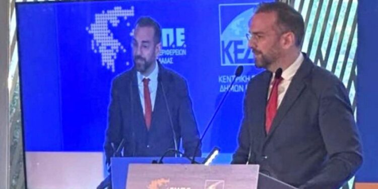 Ν. Φαρμάκης: «Σημασία έχει η Αυτοδιοίκηση και η δυνατότητά της να προσφέρει στον πολίτη, να διευρύνει τη δημοκρατία, να ανοίγει δρόμους προς το μέλλον»