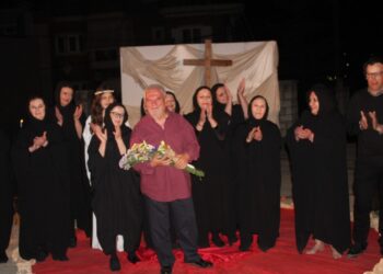 Πλήθος κόσμου στο θεατρικό δρώμενο “Θρήνον συνεκίνει…” που διοργάνωσε ο Δήμος Αμφιλοχίας