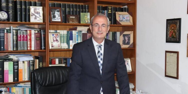 Σπ. Κωνσταντάρας: “οι κατήγοροι μου το έβαλαν στα πόδια” Αναβλήθηκε η δίκη των Δ.Σ. Θέρμου για τις 5 Σεπτεμβρίου
