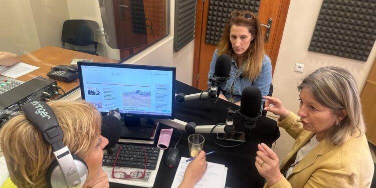 Το 4ο Δημοτικό Αγρινίου μιλά για το νερό – Μαζί τους η Έφη Παπαθανασίου και η Αλίκη Γαρουφαλή