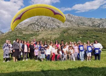 Με επιτυχία ολοκληρώθηκε ο Περιφερειακός Αγώνας Αποστάσεων Αλεξιπτώτου Πλαγιάς Β’ Κατηγορίας «Ιωακείμ Σκόνδρας» στον Εμπεσό – Τρεις ημέρες, δεκάδες εντυπωσιακές πτήσεις από το όρος Καλάνα 