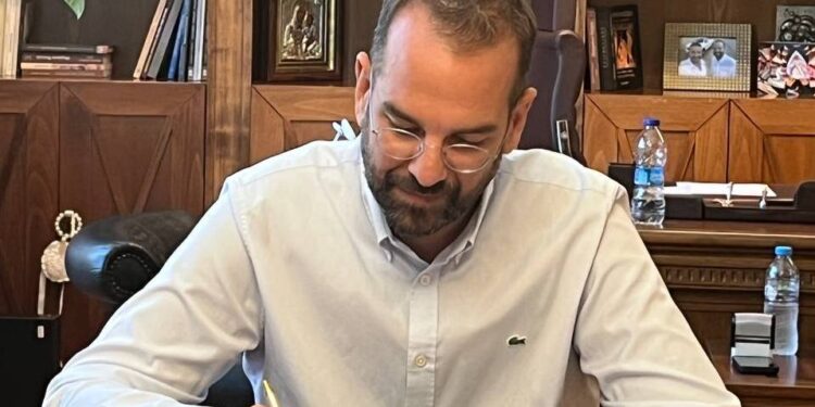 Σε τροχιά υλοποίησης η ανάπλαση της δυτικής ακτογραμμής και η κατασκευή πεζοδρόμου στην Αμφιλοχία