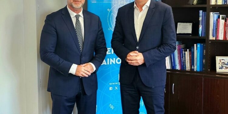 Συνάντηση του Αντιπεριφερειάρχη Τάκη Παπαδόπουλου με τον Υφυπουργό Ανάπτυξης Σταύρο Καλαφάτη