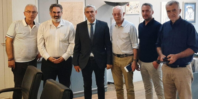 Αμφιλοχία: Τι είπε ο Γ.Γ. Χωρικού Σχεδιασμού και Αστικού Περιβάλλοντος για τον πολεοδομικό σχεδιασμό του Δήμου