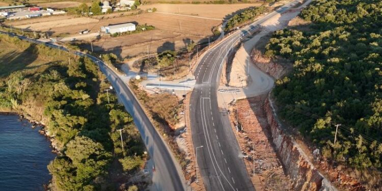 Στην κυκλοφορία η παράκαμψη του Αγίου Νικολάου στον οδικό άξονα Βόνιτσα – Λευκάδα