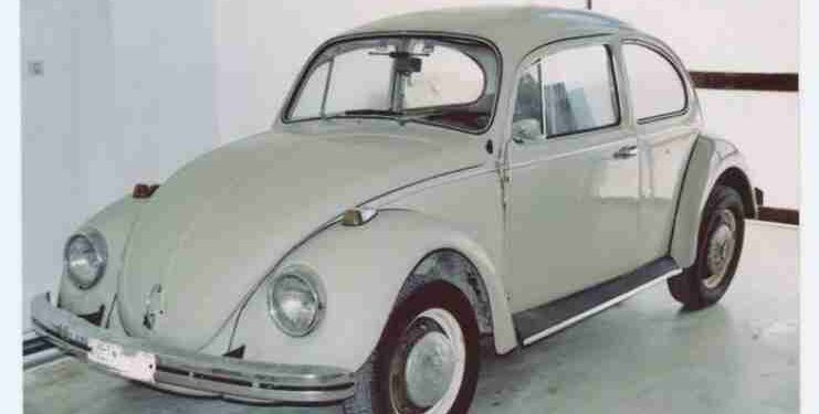 Ο Αγρινιώτης που μεταμόρφωσε τον παλιό του σκαραβαίο σε αυτοκίνητο.. έργο τέχνης