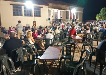 Χαμός στο 1ο αντάμωμα των Μεγαλοχωριτών στην Μεγάλη Χώρα.