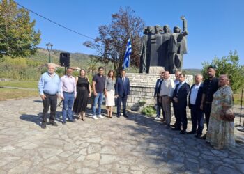 Αγρίνιο: Μνημόσυνο στον δολοφονημένο καπνοπαραγωγό Μήτσο Βλάχο στην Κυψέλη. ΔΕΙΤΕ VIDEO FOTO