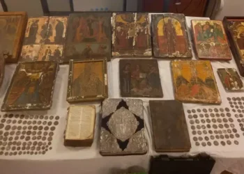 Καλάβρυτα: Προφυλακίστηκαν ο ηγούμενος και ακόμη πέντε συλληφθέντες για αρχαιοκαπηλία