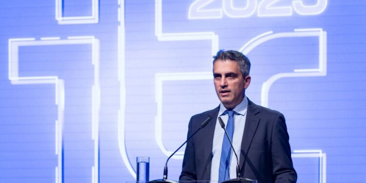 Χρίστος Δήμας: Ενισχύουμε και επεκτείνουμε τον χάρτη των εθνικών υποδομών