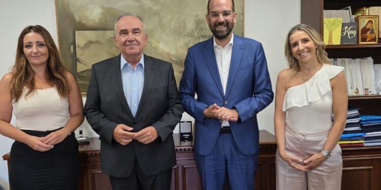 Συναντήσεις του Ν. Φαρμάκη με Ν. Παπαθανάση και Κ. Κατσαφάδο για τα απαιτούμενα έργα στις πυρόπληκτες περιοχές της Δυτ. Ελλάδας