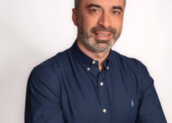 Π. Μαρνέζος: Τι απαντά ο αρμόδιος αντιδήμαρχος για την επίθεση που δέχτηκε μητέρα με το μωρό της από αδέσποτα στο Πάρκο Αγρινίου