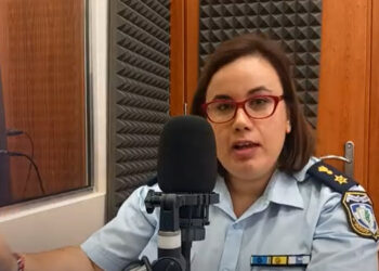 Ευτ. Σκαμπαρδώνη υποδιοικητής Τροχαίας Αγρινίου: το κινητό προέκταση του χεριού των μαμάδων οδηγών, που μεταφέρουν τα παιδιά τους στα σχολεία. ΔΕΙΤΕ VIDEO
