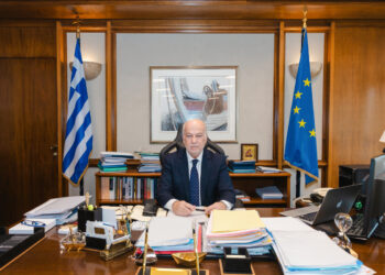Γιώργος Φλωρίδης “πολιτική εκμετάλλευση” η τραγωδία των Τεμπών, “αδίστακτοι” αυτοί που θέτουν σε κίνδυνο την υγεία του Π. Ρούτσι. Τι είπε για τον δικαστικό χάρτη στην Αιτωλ/νια