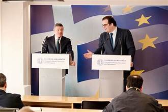 Συνάντηση του Υπουργού Εθνικής Οικονομίας και Οικονομικών Κυριάκου Πιερρακάκη, του Υπουργού Εσωτερικών Θοδωρή Λιβάνιου και του Υφυπουργού Εθνικής Οικονομίας και Οικονομικών Θάνου Πετραλιά με το Διοικητικό Συμβούλιο της ΚΕΔΕ