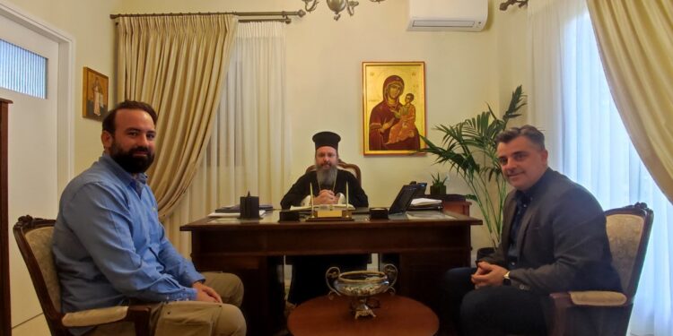 Παράδοση των Μελετών και της Οικοδομικής Άδειας για την Δημιουργία του Διοικητικού Κέντρου της Ι. Μ. Αιτωλοακαρνανίας στο Αγρίνιο