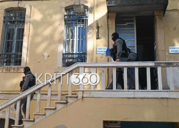 Χανιά | Φονικό στο Έλος: Για ανθρωποκτονία από πρόθεση διώκεται ο 23χρονος – Έλαβε προθεσμία, τι είπε ο δικηγόρος του | Βίντεο