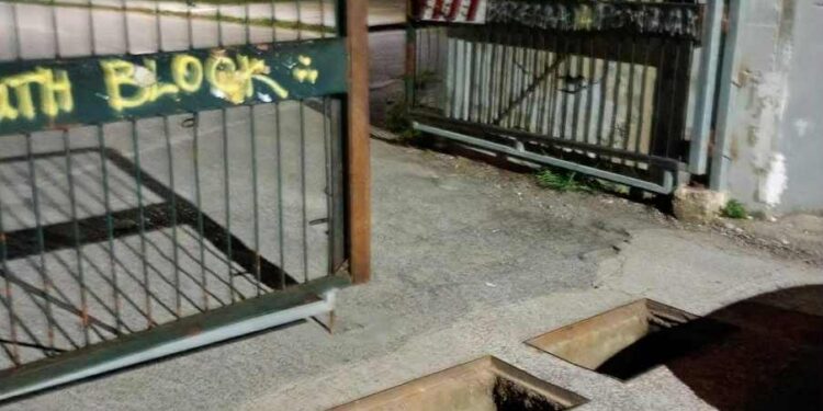 Αγρίνιο: έκλεψαν τις σχάρες από τα φρεάτια στο Πολυκλαδικό