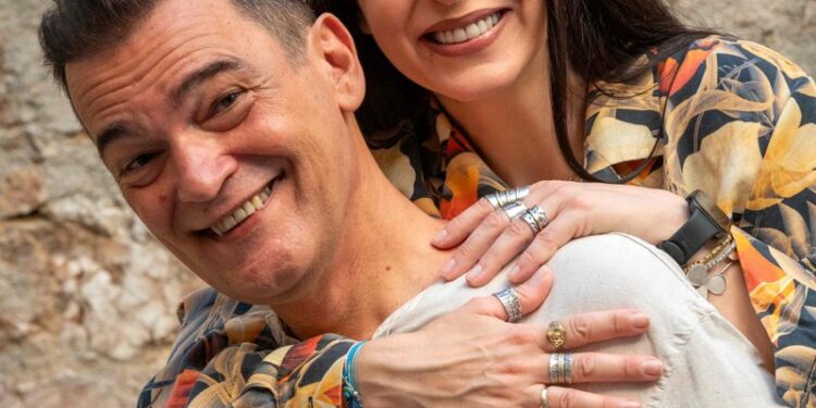 Μεσολόγγι: «CHECKIN για 2» του Μάκη Τσούφη με τον Κ. Καζάκο και την Ι. Πηλιχού