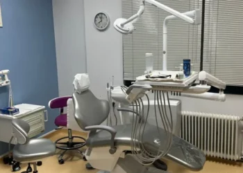 Εγκατάσταση 20 οδοντιατρικών εδρών σε 19 Κέντρα Υγείας της 6ης ΥΠΕ