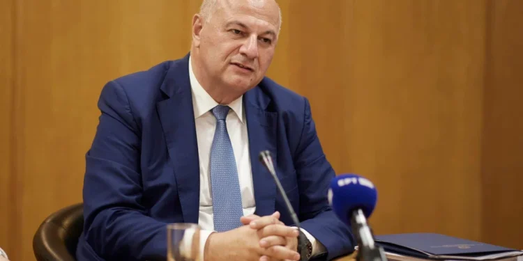 Κοινό μέτωπο κυβέρνησης Περιφερειαρχών κατά της ευλογιάς