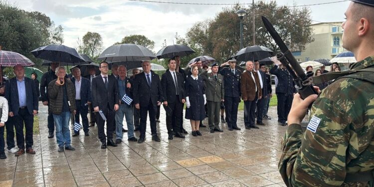 Μεσολόγγι: Τιμή στον απελευθερωτή της Κορυτσάς, Στρατηγό Δημήτριο Θεοδωράκη