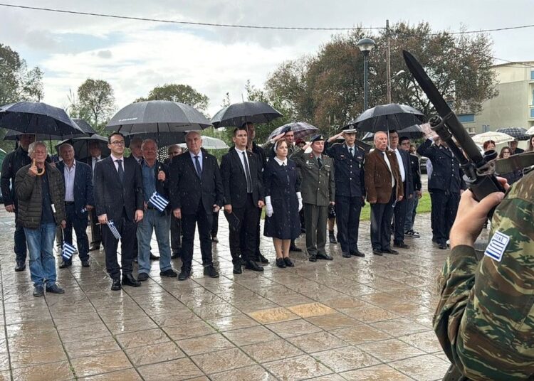 Μεσολόγγι: Τιμή στον απελευθερωτή της Κορυτσάς, Στρατηγό Δημήτριο Θεοδωράκη