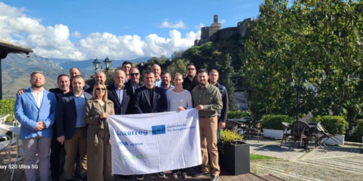 Η αντιπροσωπεία του Επιμελητηρίου Αιτωλοακαρνανίας συμμετέχει στην 3η τεχνική συνάντηση του έργου ECOBASE στο Αργυρόκαστρο της Αλβανίας.