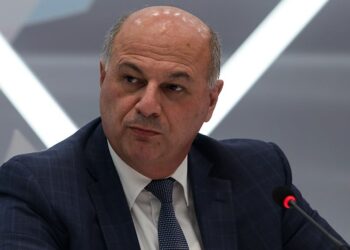 Ο Υπουργός Αγροτικής Ανάπτυξης Κώστας Τσιάρας μιλά για την ευλογιά και τα μέτρα βιοασφάλειας για τη διάσωση της ελληνικής κτηνοτροφίας.