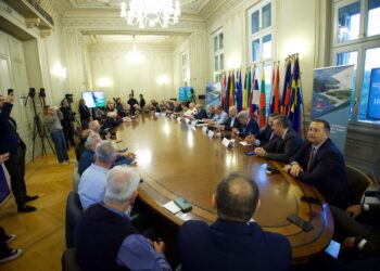 Η παρουσίαση του αναπτυξιακού οράματος «Αχελώος 2050» στο Ευρωπαϊκό Κοινοβούλιο με συμμετοχή πολιτών, φορέων και εκπροσώπων της Τοπικής Αυτοδιοίκησης.