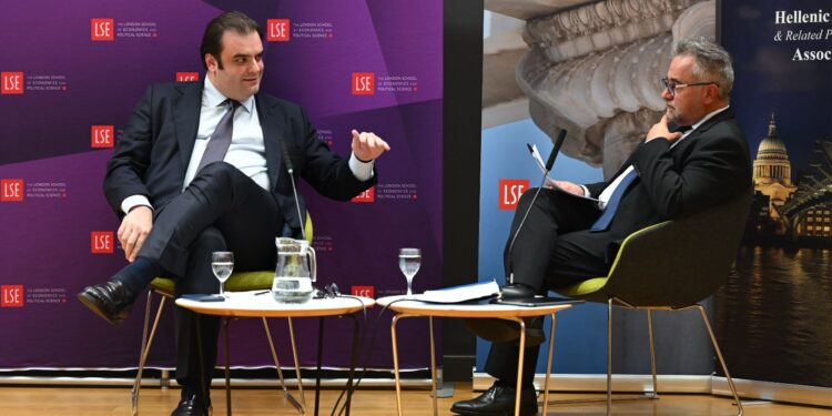 Κυριάκος Πιερρακάκης στο LSE: «Είμαι αισιόδοξος για τις προοπτικές της ελληνικής οικονομίας»