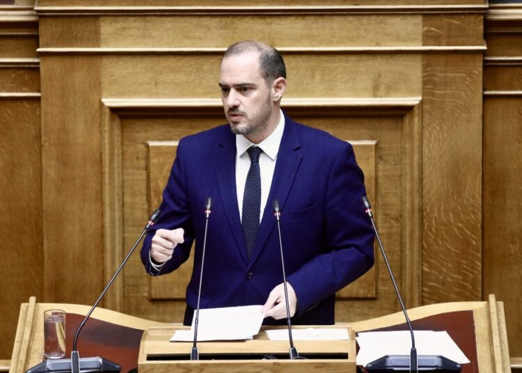 Ο Υφυπουργός Οικονομικών Γιώργος Κώτσηρας μιλά στην Ολομέλεια της Βουλής για τη φορολογική μεταρρύθμιση υπέρ της μεσαίας τάξης και του δημογραφικού.