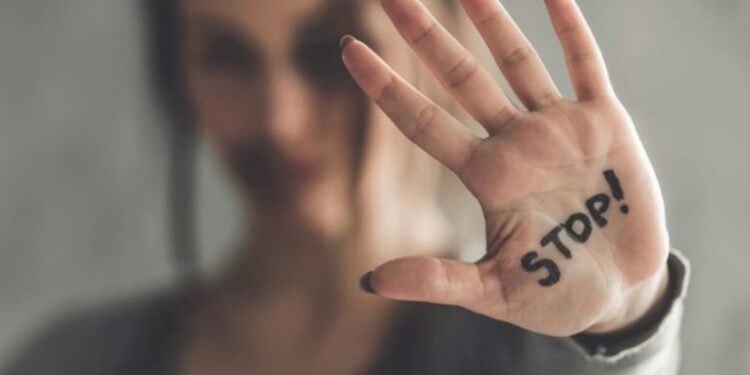 Μεσολόγγι: Εβδομάδα ενημέρωσης για την εξάλειψη της βίας κατά των γυναικών – «Μίλα τώρα, η Πόλη σου Ακούει!»