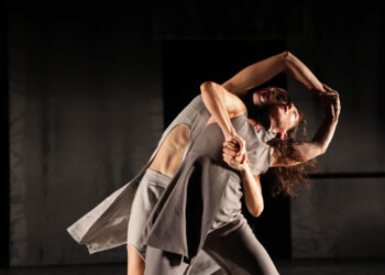 Σύγχρονος Χορός στο ΔΗ.ΠΕ.ΘΕ. Αγρινίου: «Two – Matters of Existence» της Αθανασίας Κανελλοπούλου