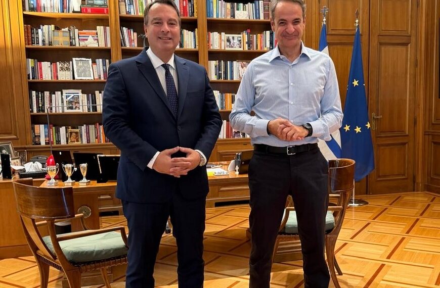 Συνάντηση Θανάση Παπαθανάση με τον Πρωθυπουργό Κυριάκο Μητσοτάκη