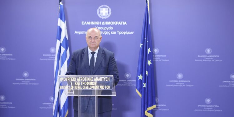 Κώστας Τσιάρας: Άμεσος διάλογος με τους αγρότες και παρεμβάσεις για κόστος, ενέργεια και αποζημιώσεις