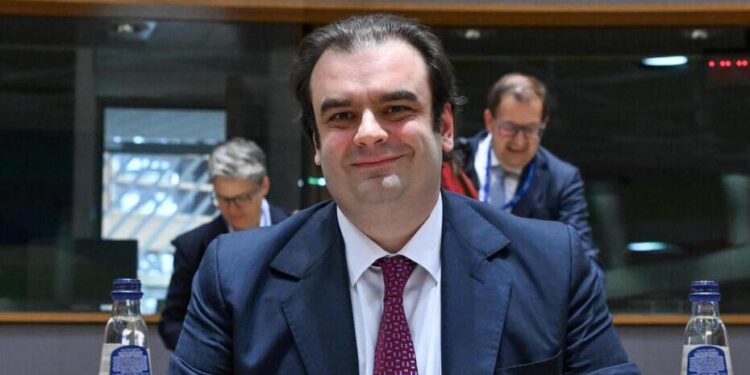 Κυριάκος Πιερρακάκης: Οι αποφάσεις του Eurogroup να έχουν άμεσο αποτύπωμα στη ζωή των πολιτών