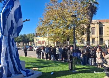 Αιτωλοακαρνανίας Δαμασκηνός: «Ο Χρήστος Καψάλης είναι σύμβολο αυτοθυσίας» – Αποκαλυπτήρια του ανδριάντα στο Μεσολόγγι