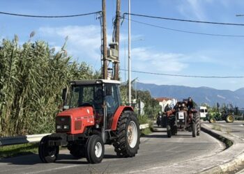 Άνοιξαν τα διόδια της γέφυρας Ρίου Αντιρρίου οι αγρότες – Κλιμάκωνουν τον αγώνα τους. Βίντεο – Φωτο